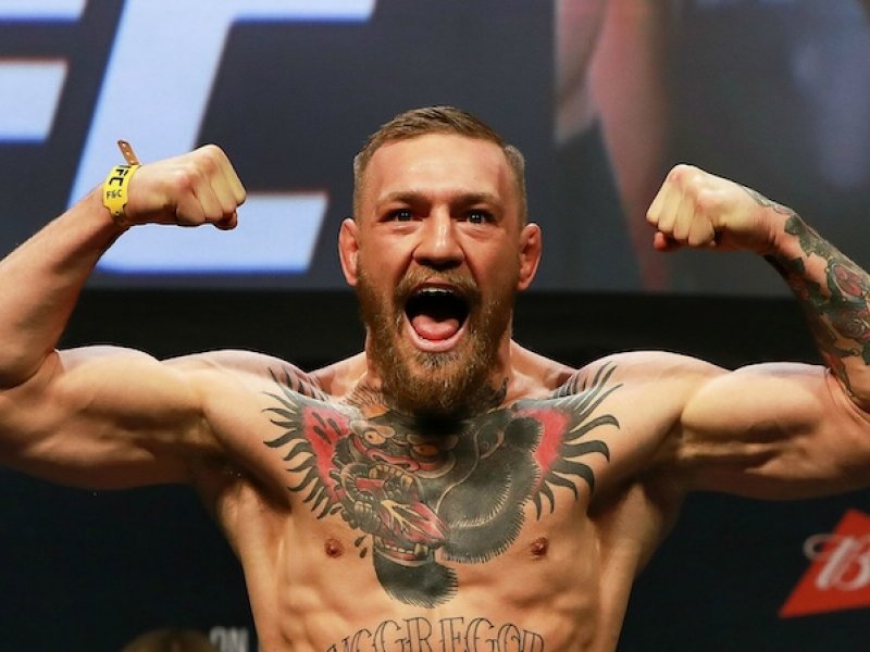 Dlouhé roky čekání končí. Conor McGregor znovu navleče rukavice a emoce fanoušků gradují