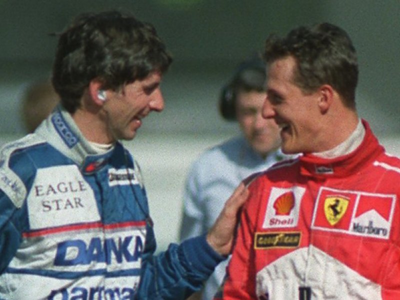 Mrazivé ticho na svahu a boj o život. Pilot vrtulníku popsal okamžiky bezprostředně po tragédii legendy F1