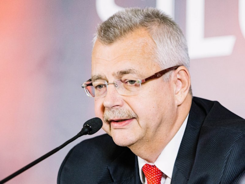 Tvrdík přiznal finanční kolaps Slavie: Neměli jsme na výplaty, fanoušci nic netušili