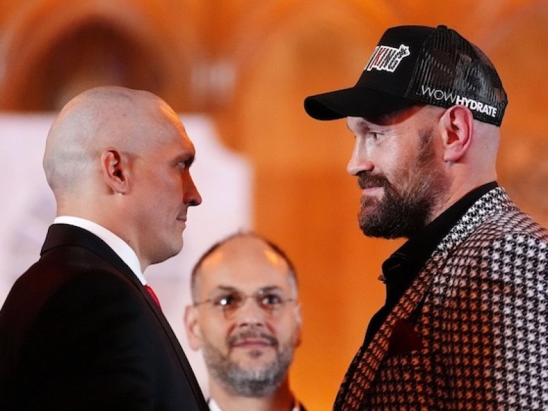 Z jeho slov mrazí. Neporažený boxer nekompromisně provokuje britského soka