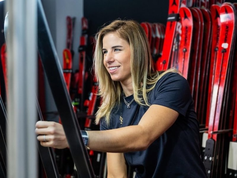 Boj s vlastním tělem. V Cortině ji paralyzovaly silné bolesti zad, teď ale na sjezdovce znovu letěla naplno