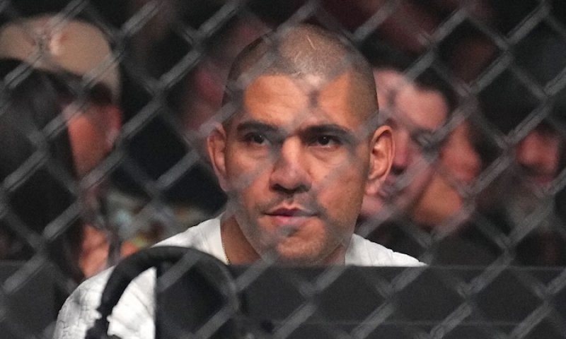 Pereira doslova zaskočil svět MMA, vyzvu drzého Chimaeva přijal na "jeho hřišti" a navrhl charitativní grappling