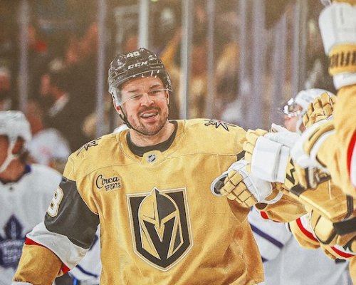 Tomáš Hertl a Mitch Marner tvoří statisticky nejlepší útok v NHL, překonali i lajnu Colorada