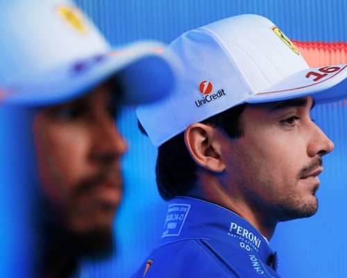 Bílá znovu na scéně: Ferrari šokuje před Velkou cenu Miami změnou vzhledu