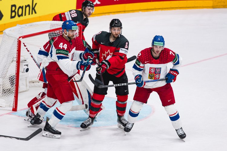 Špaček junior a jeho cesta ke snu. Chce hrát v NHL, ale trpělivost už dochází, říká táta