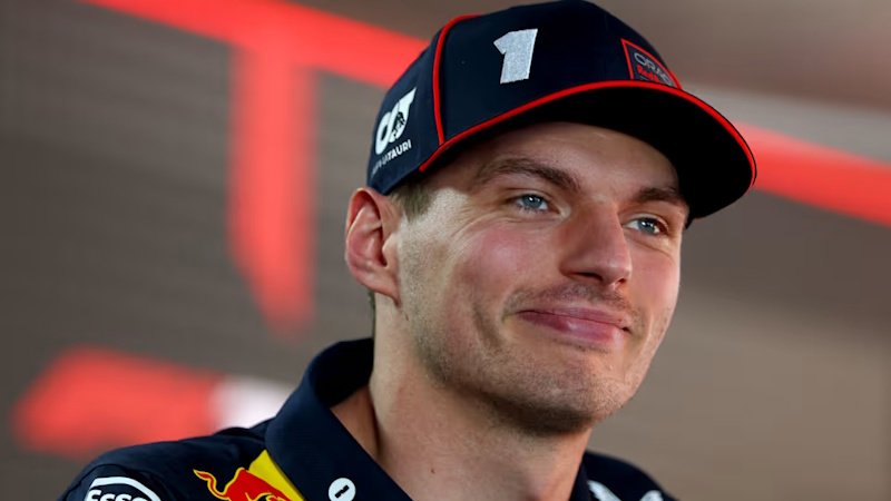 Red Bull se rozpadá, Aston roste. Montoya předpovídá přesun Verstappena