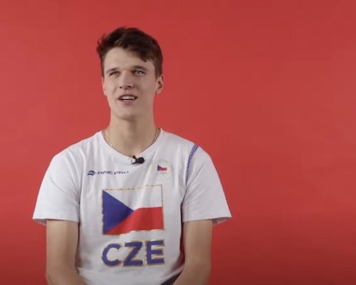 Český zázrak! Menšík je prvním hráčem narozeným v roce 2005 nebo později, který pronikl do TOP 20