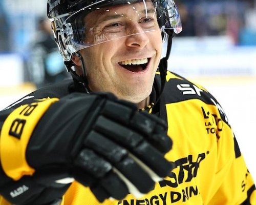 Více než 500 zápasů v NHL? Vítej v Praze! Sparta hlásí obří posilu do obrany
