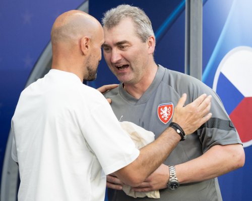 Předběžná nominace lvíčat na Euro U21 je na světě. Suchopárek bere dva nováčky