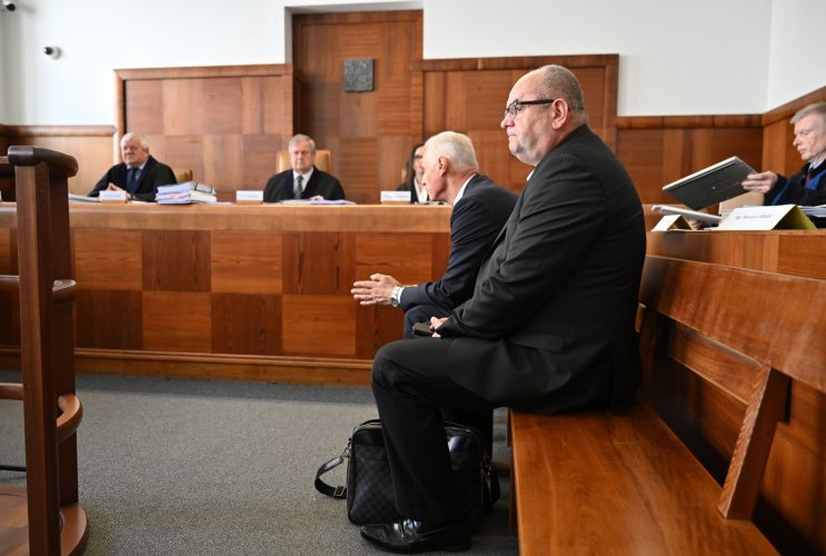 Pelta míří za mříže. Klub v ohrožení, řeší se sestup i prodej