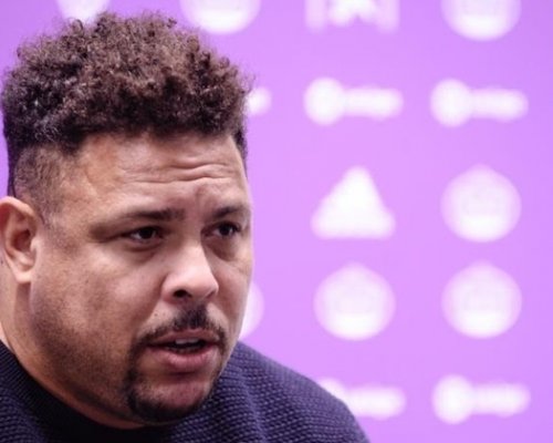 Majitel chyběl, fanoušci protestovali. Ronaldo čelí velké kritice a ve Valladolidu ho nechtějí
