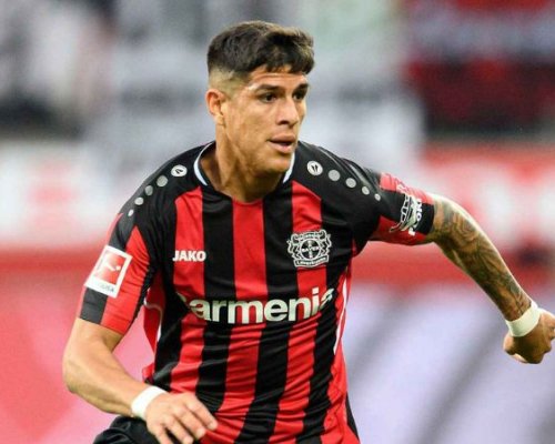 Levý bek pod drobnohledem: Real Madrid jedná, Mendy zůstává zraněný
