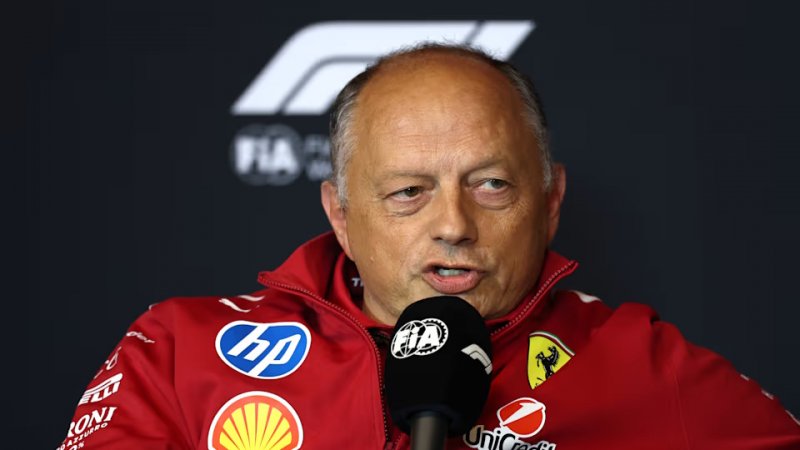 Ferrari pod palbou médií: Vasseur zuří, boj o titul prý sabotují novináři