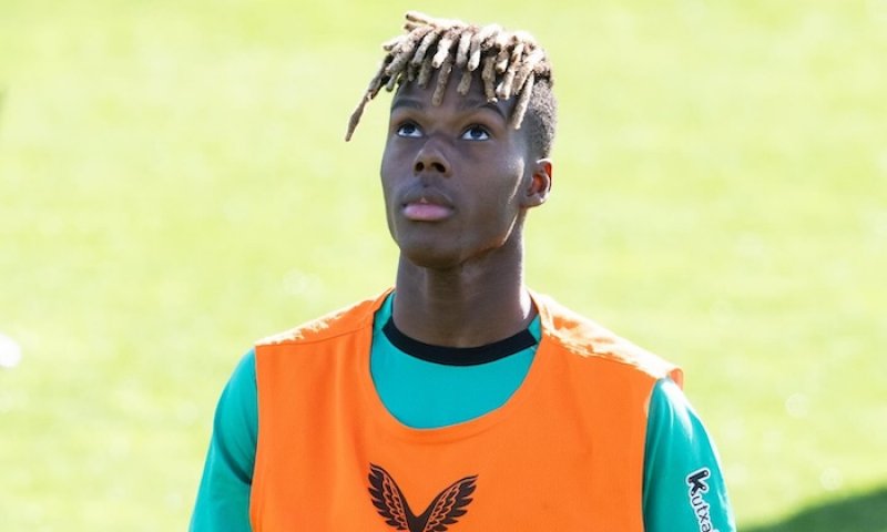 Méně peněz, větší sen. Hrdina Bilbaa Williams odmítl miliony a chce do Barcelony