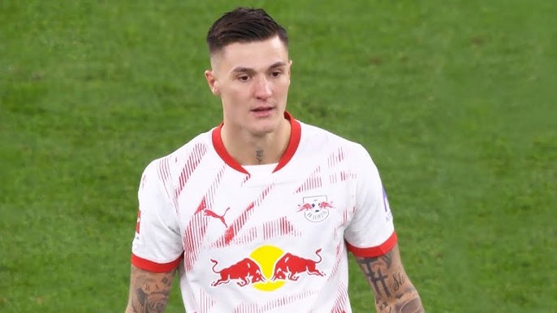 Arsenal blízko úlovku: Sesko na dosah, oživila se i varianta Watkins