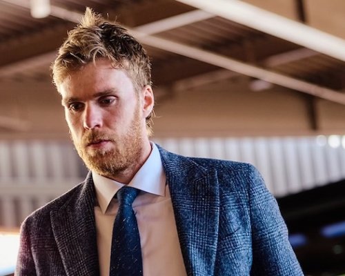 McDavida nezajímají statistiky, rekordy nebo peníze, chce vyhrát Stanley Cup, líčí generální manažer Edmontonu