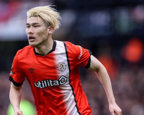 Slavia přivádí japonskou posilu. Hashioka podepíše na čtyři roky