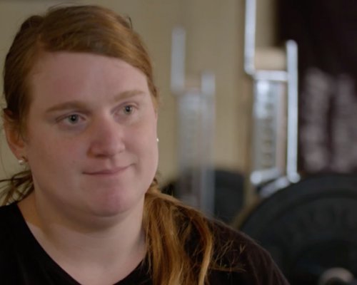 Transgender powerlifter chce soutěžit mezi ženami. Uslyšel ne, a tak míří k soudu