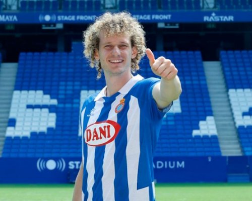 Alex Král opouští Španělsko. Espanyol oznámil konec osmi hráčů
