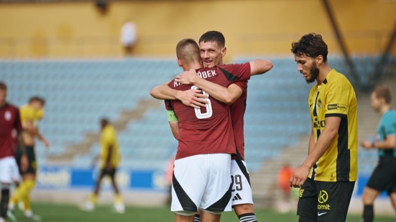 Kadeřábek zpátky ve Spartě: Asistence, páska a vřelý návrat po deseti letech