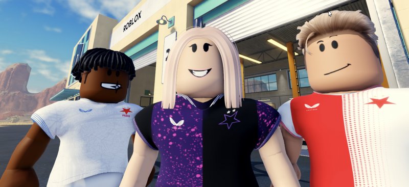 Sešívaní dobývají Roblox! Slavia vtrhla do světa dětí a obléká jejich avatary