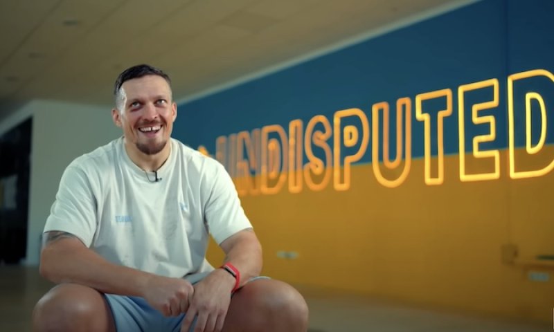 Fury, Joshua, Parker… Kdo bude dalším soupeřem nepřemožitelného Usyka, který navázal na Lewise?