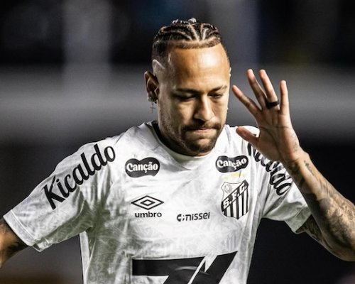 Trapas roku! Neymar mohutně slavil gól, který však nepadl. Jeho Santos mezitím padá k sestupu