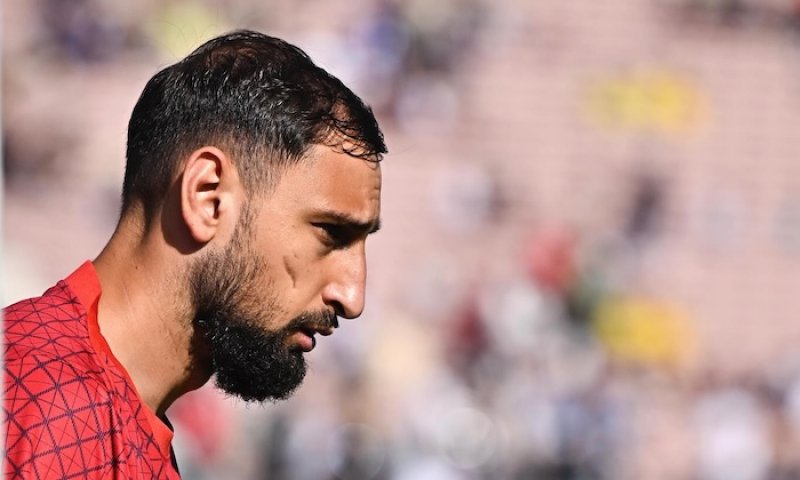 Náhrada za Donnarummu, který může do Premier League? Paříž prý dohodla příchod opory Lille za 40 milionů eur