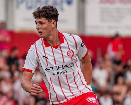 Tak přeci jen Premier League! Krejčí opouští Gironu a za více než 700 milionů míří do hrabství West Midlands...