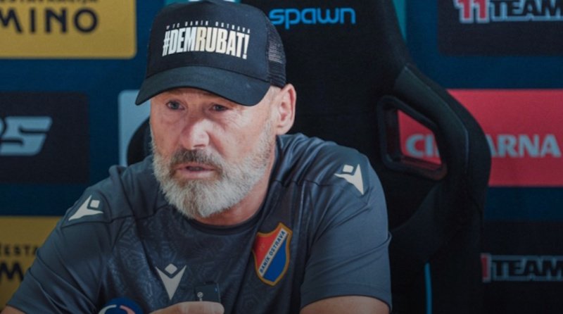 Byl to hrůzostrašný poločas. Hapal po milosrdné prohře věří v domácí obrat