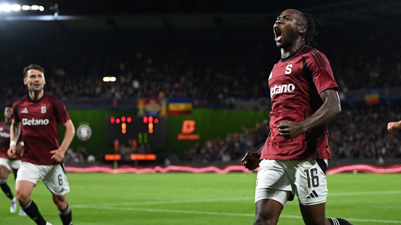 Těžší, než jsme čekali. Priske si po vydřené výhře nad Duklou ulevil, Sparta však přišla o tři hráče