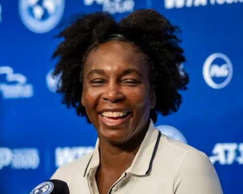 První profi zápas hrála Venus před 31 lety vedle Micka Jaggera, teď se baví v Cincinnati a v plánu má i US Open