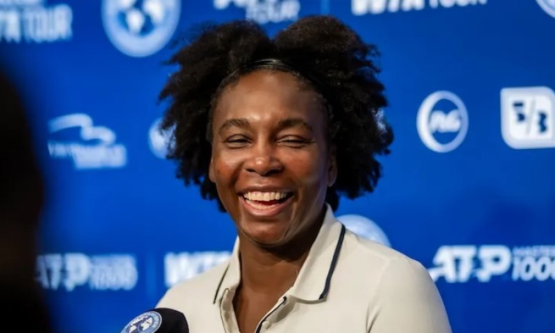 První profi zápas hrála Venus před 31 lety vedle Micka Jaggera, teď se baví v Cincinnati a v plánu má i US Open