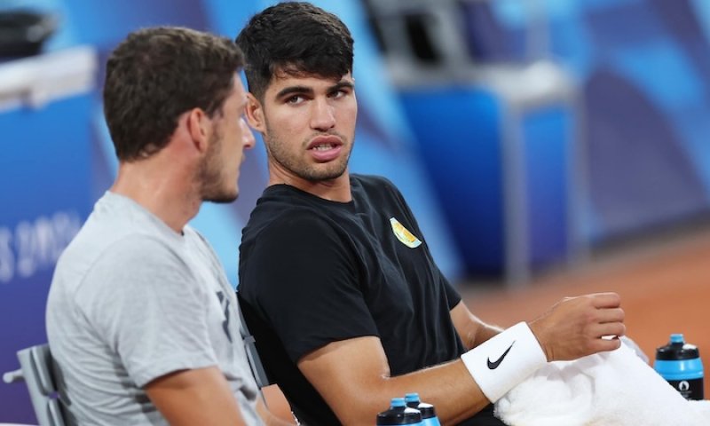 Jak vypadá Alcarazova pohoda před US Open? Pospávání, žádný běh, žádná posilovna a čekání na kamarády u snídaně