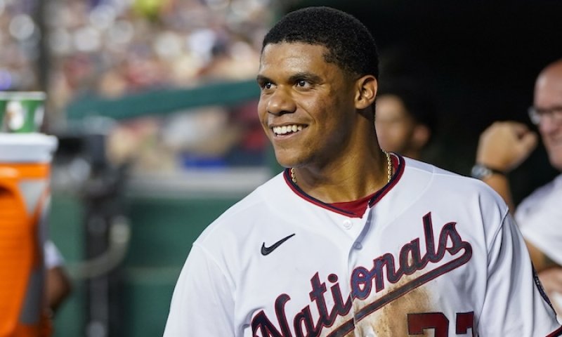 Rekordní výdělky: Ronaldo králem celé planety, Soto šokoval baseballovou branži, LeBron padá