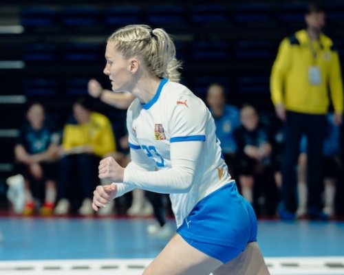 Reprezentační spojka Poláková vpadla do Bundesligy. Přestup z Kynžvartu do Halle jí otevírá nové dveře