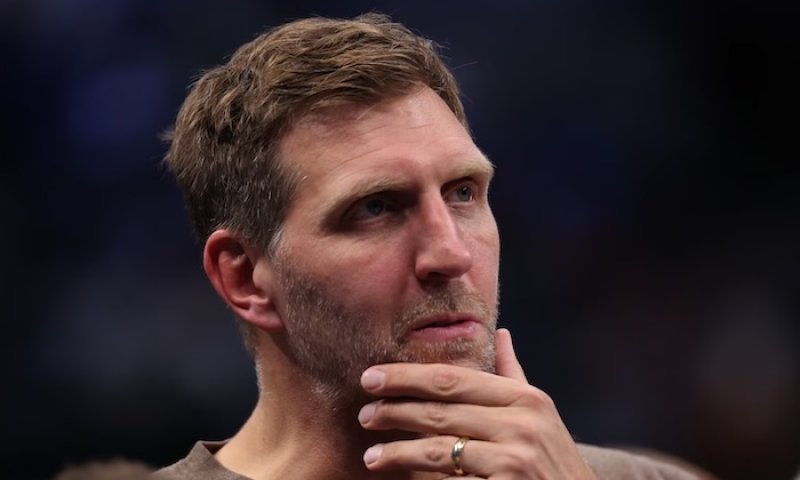 Nowitzki si nikdy nemyslel, že skončí v médiích. On, Nash i Griffin jsou novými studiovými analytiky pro Amazon