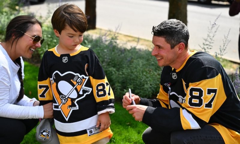 Crosby věří novému kouči Penguins:  Je hodně zapálený pro klub, vidím ho na ledě brzy ráno i pozdě večer