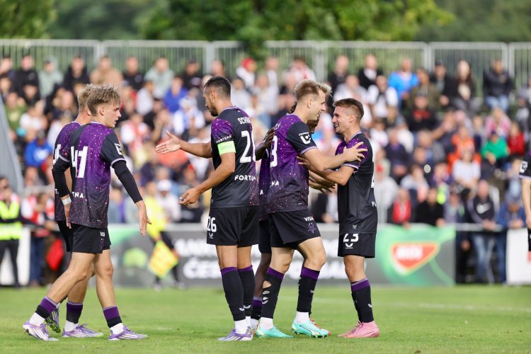 Slavia přežila šok v Brozanech: outsider vzdoroval až do konce