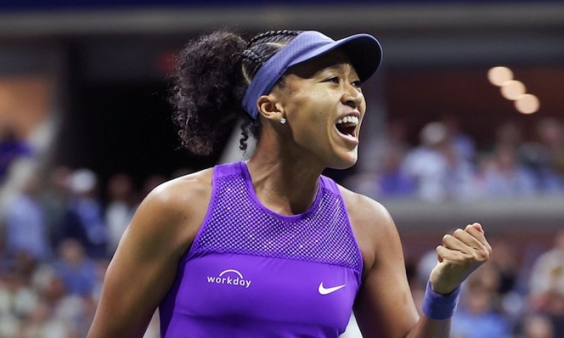 Ósaka v New Yorku ukazuje svou novou verzi a po čtyřech letech je v semifinále grandslamu. Čím ji loni naštvala Muchová?