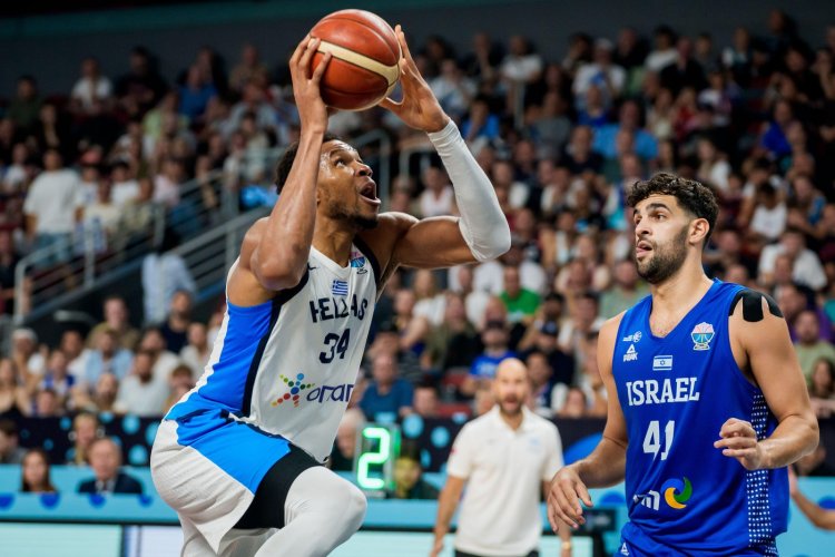 Začíná čtvrtfinále EuroBasketu 2025. Favorité jsou venku, kdo zůstává ve hře o evropskou trofej?