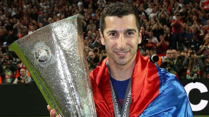 „Prosím, odejdi.“ Mkhitaryan o bizarním nátlaku ze strany Mourinha