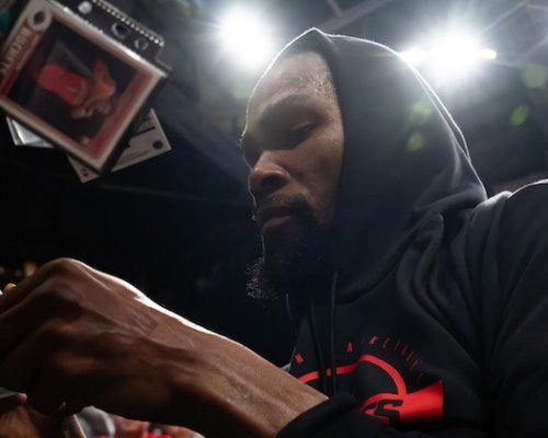Durant je na nejlepší cestě stanovit nový finanční rekord NBA. Bodově bude útočit na Chamberlaina, Nowitzkého i Jordana
