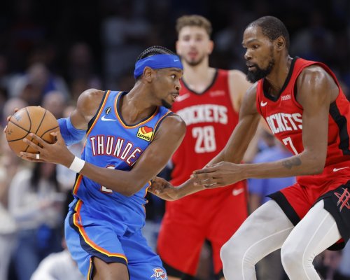 NBA je zpět! Oklahoma zvládla dramatický start sezony, Lakers nestačil ani vynikající výkon Dončiče