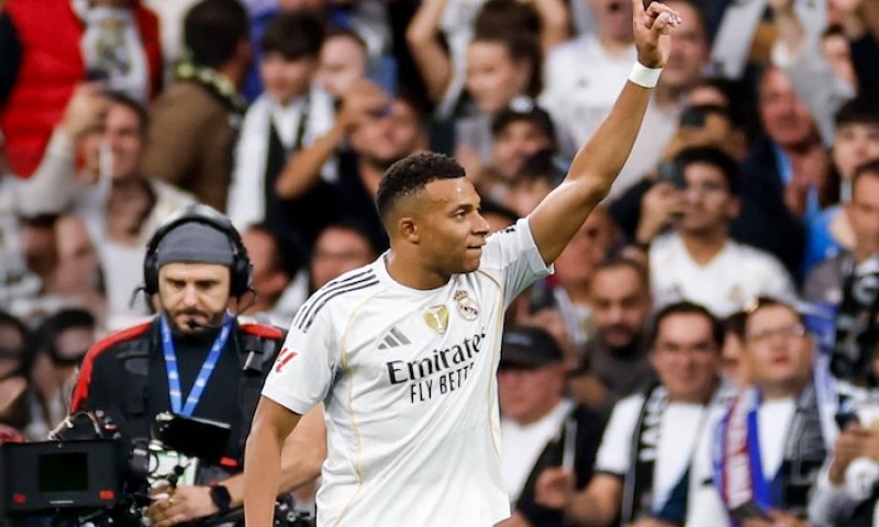 El Clásico? Skórovat v něm čtyřikrát v řadě dokázali ve 21. století pouze Ronaldinho, Ronaldo a Mbappé