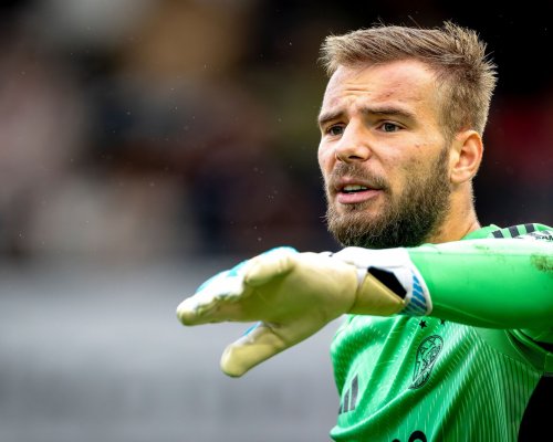 Přišel Vítězslav Jaroš o místo v bráně Ajaxu? Budu se rozhodovat zápas od zápasu, míní kouč Heitinga
