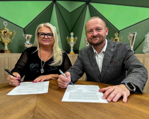 Jablonec už oficiálně není Peltův. V klubu rodině přesto zůstal podíl
