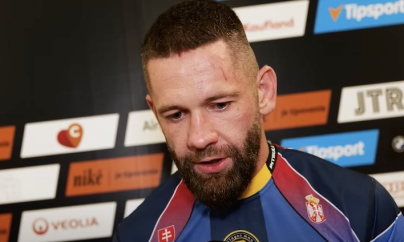 Každý Rom mě teď zná. Hvězda Oktagonu si rýpla do Siváka