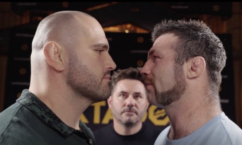 Největší bitva v historii Oktagonu? Buday chce umlčet kritiky, Fleury slibuje demolici a konec ve druhém kole na technické KO