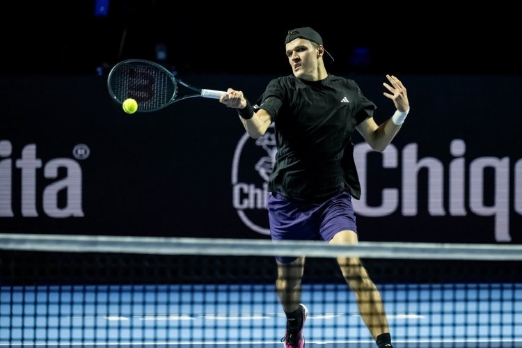 V Davis Cupu jsou zápasy odlišné, říká natěšený Menšík. Česká dvojka se před turnajem cítí odpočatá a plná síly